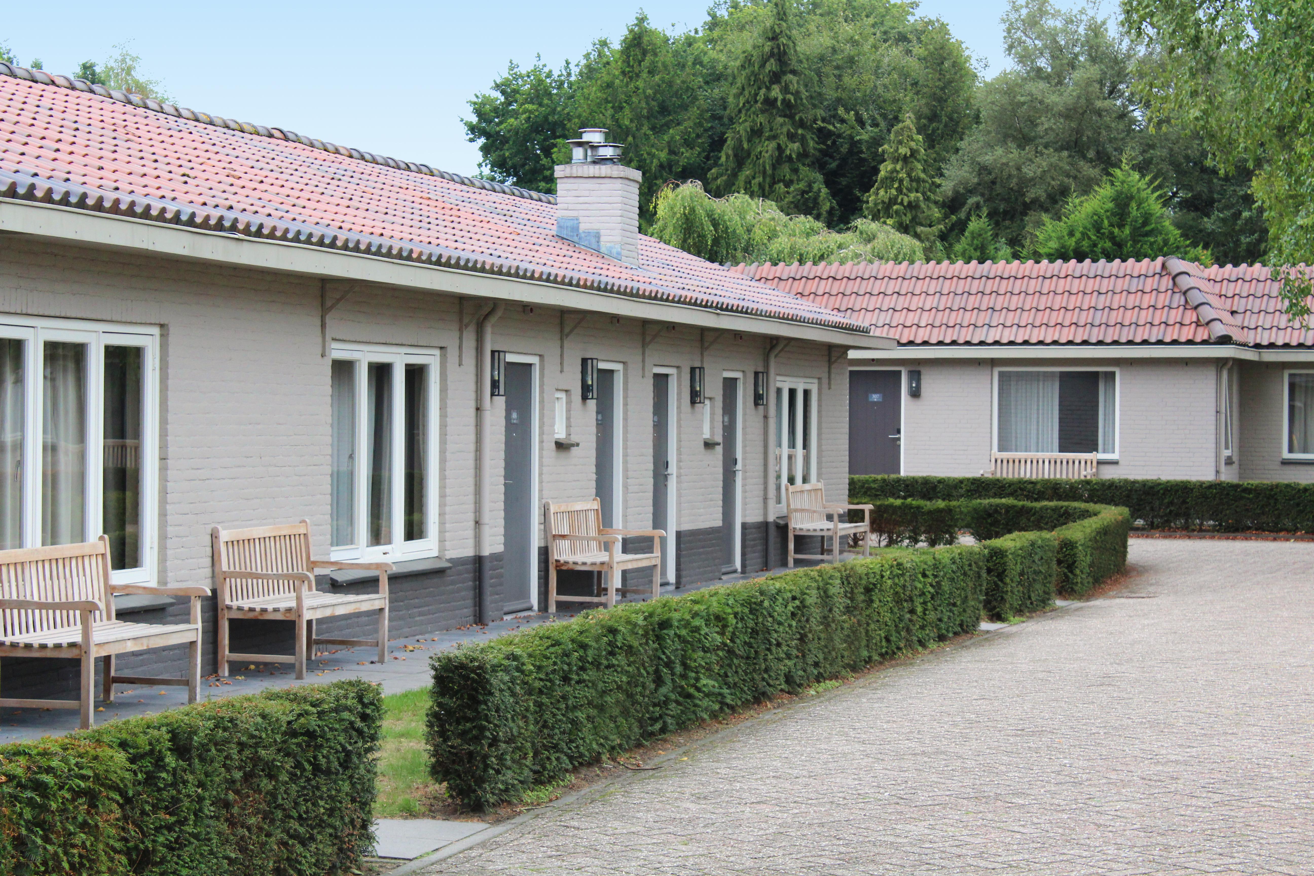 Fletcher Hotel-Restaurant Het Witte Huis Soest Exteriör bild