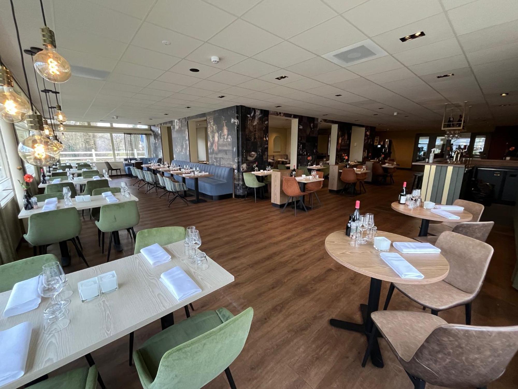 Fletcher Hotel-Restaurant Het Witte Huis Soest Exteriör bild