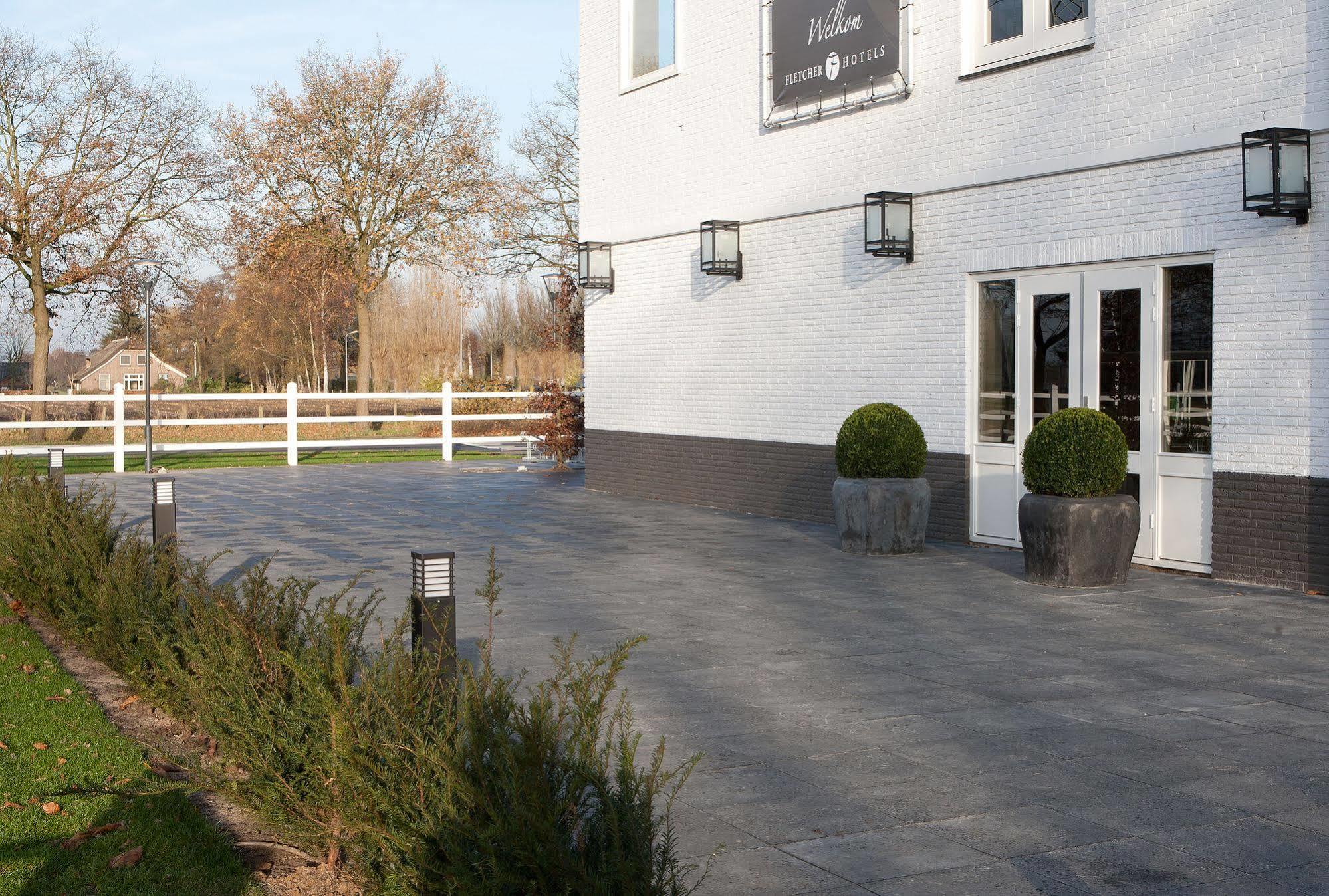 Fletcher Hotel-Restaurant Het Witte Huis Soest Exteriör bild