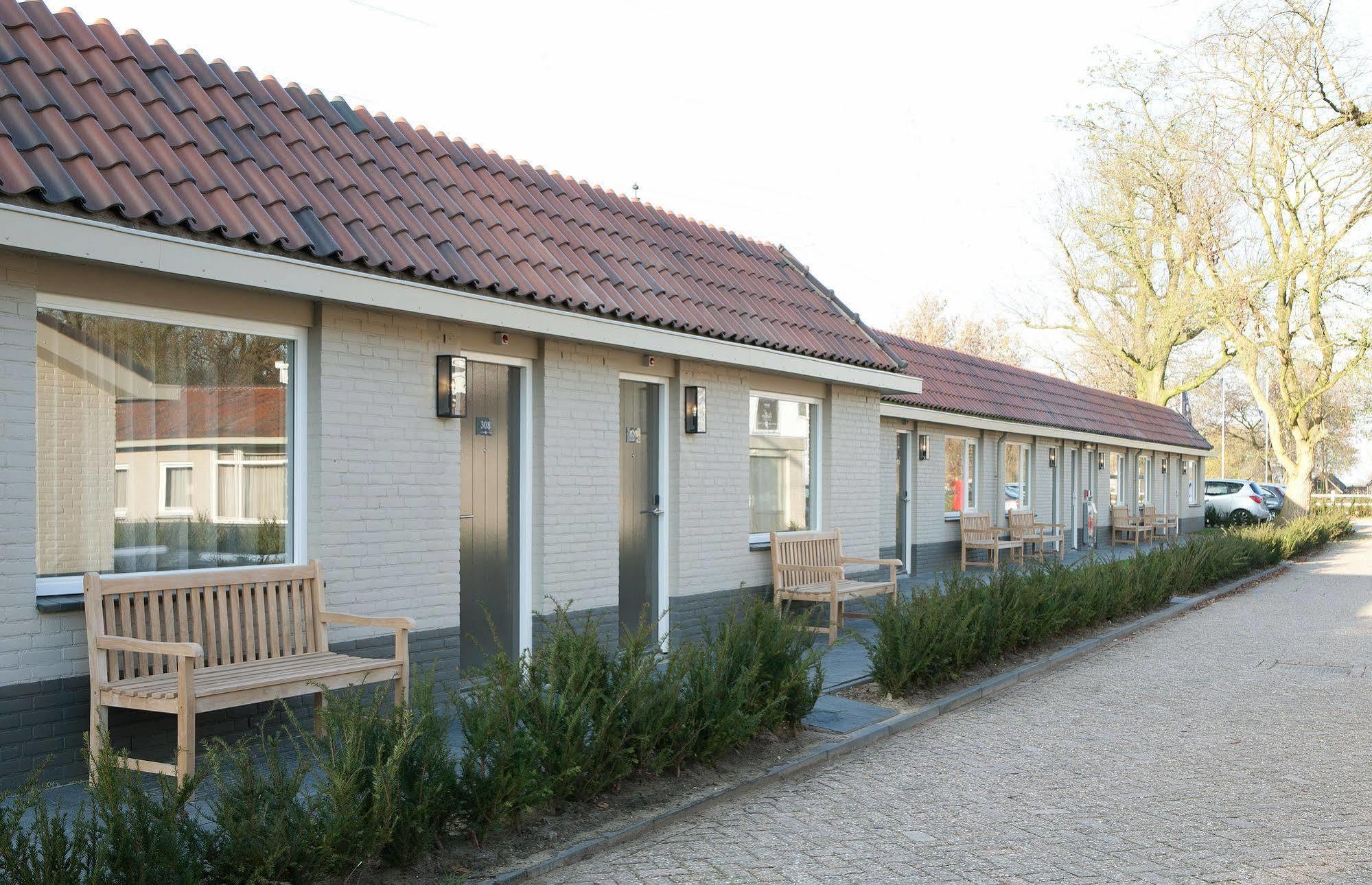 Fletcher Hotel-Restaurant Het Witte Huis Soest Exteriör bild